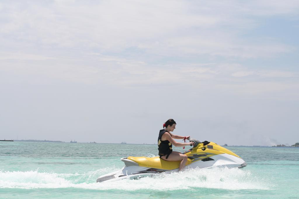 Elite Beach Inn Hulhumalé Eksteriør bilde